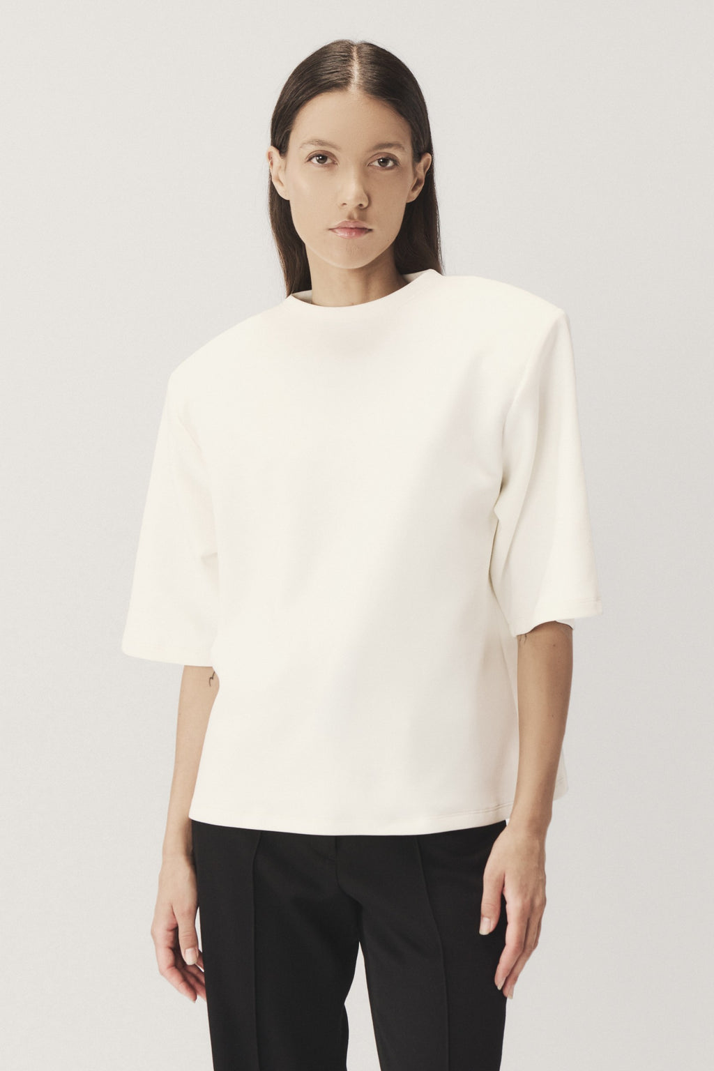 "22" STRUCTURED T-SHIRT - WHITE