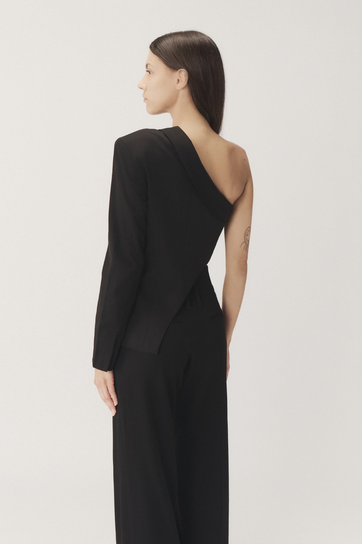 "MEDEA" ASYMMETRIC JACKET TOP