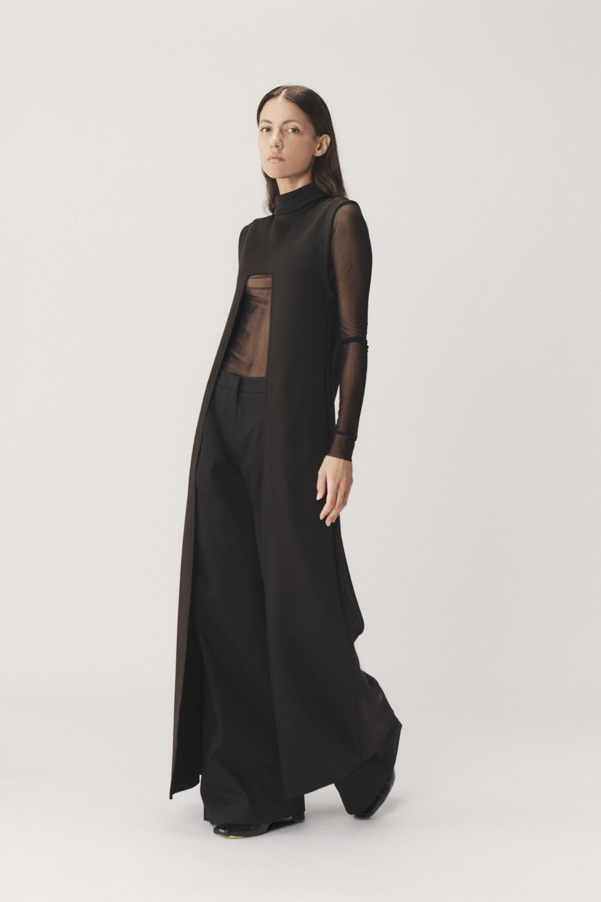"AVY" TOP