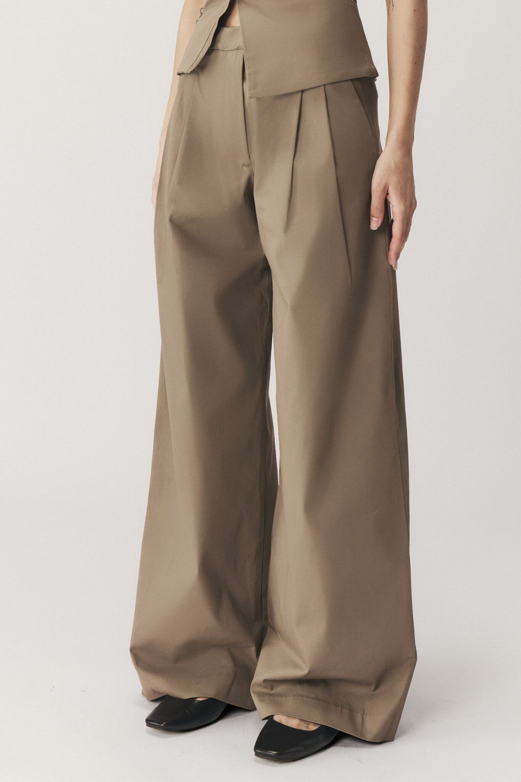 "ANYA" PANTS