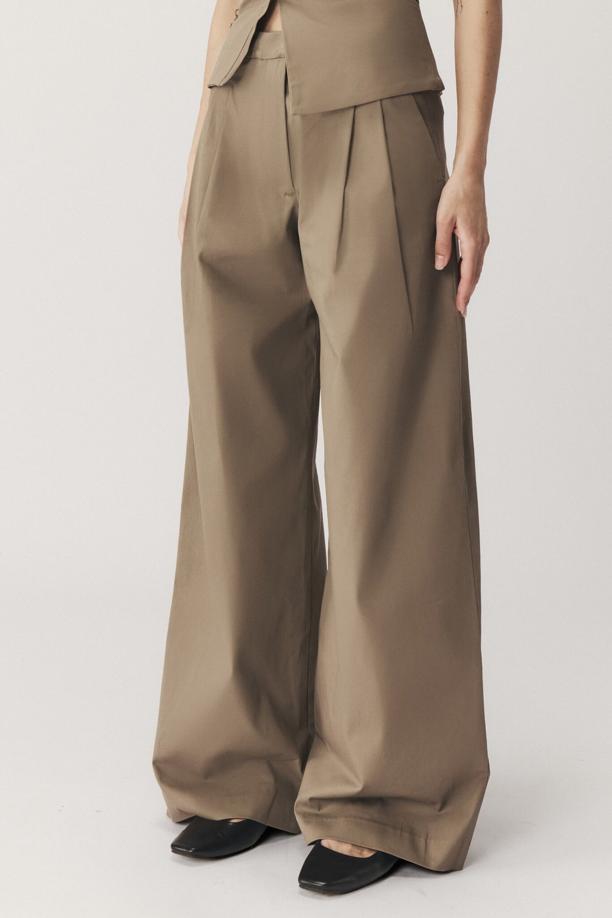 "ANYA" PANTS